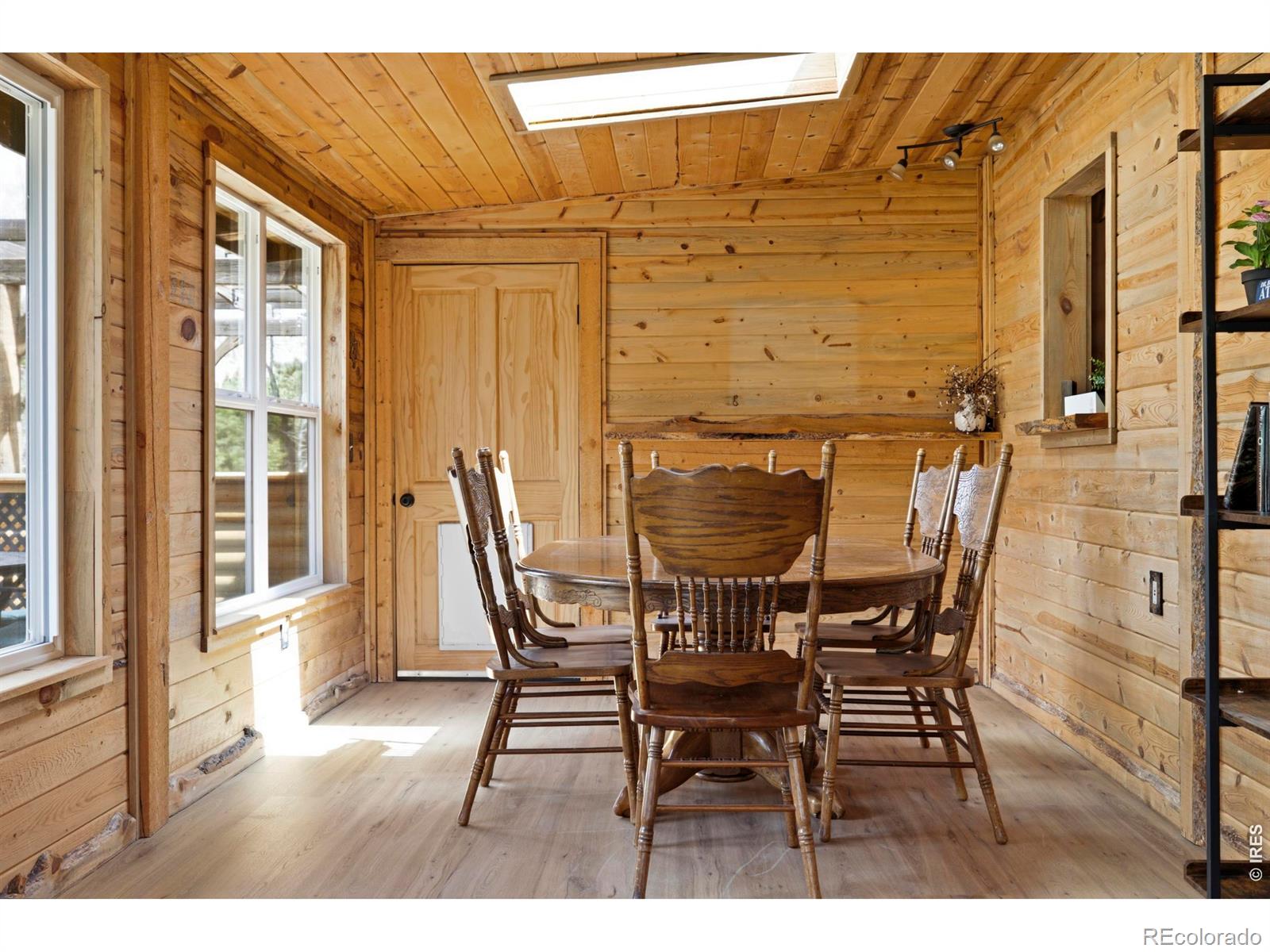 428 Rustic Road