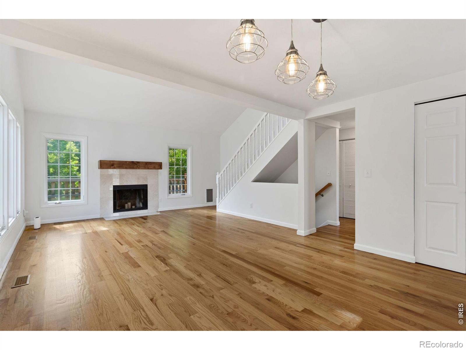 4501 Seaway Circle