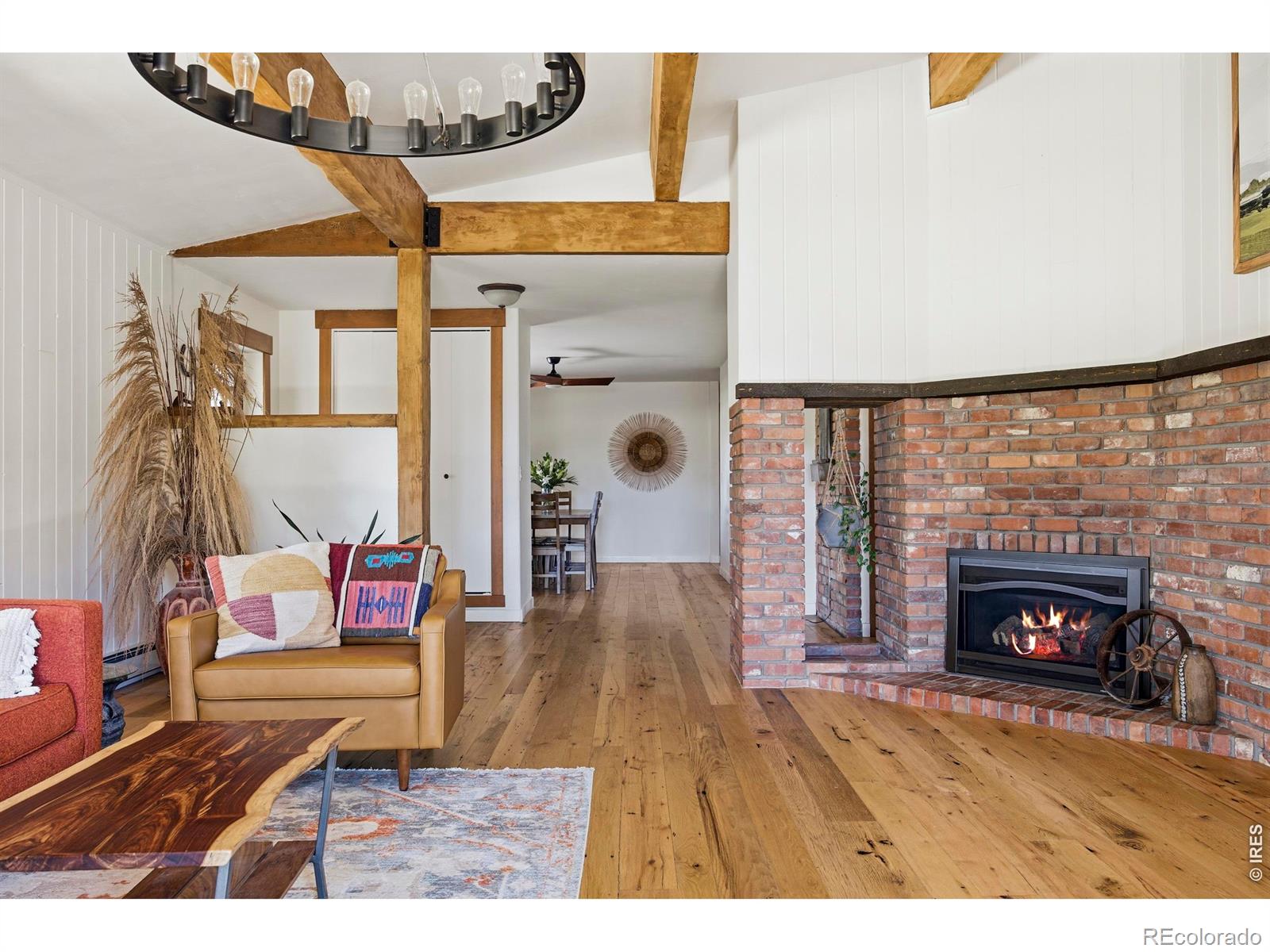 400 Ridgewood Court