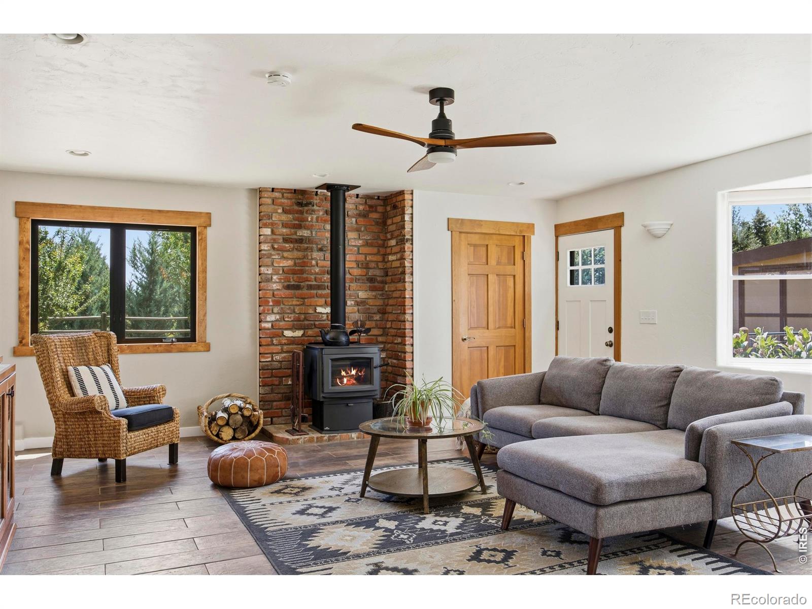 400 Ridgewood Court