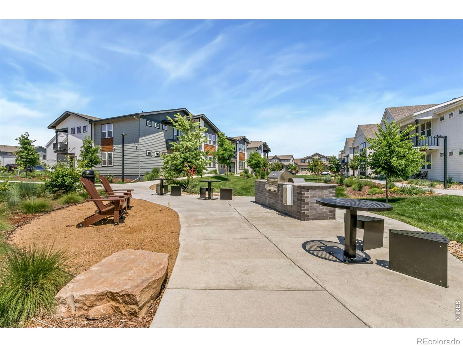 533 Vicot Way Unit: B