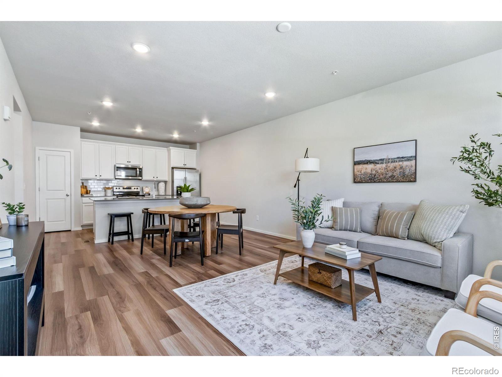 533 Vicot Way Unit: B