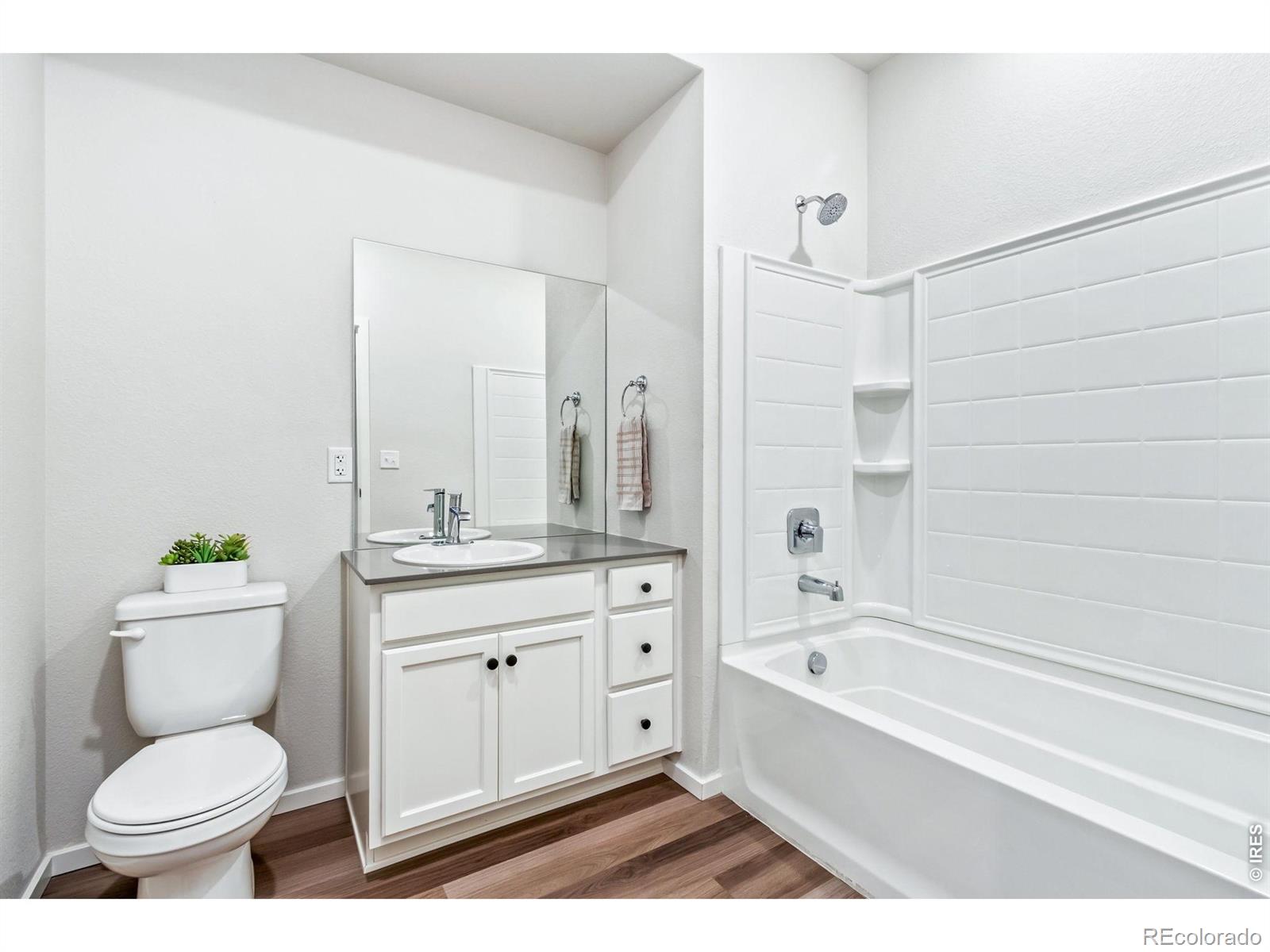 533 Vicot Way Unit: B