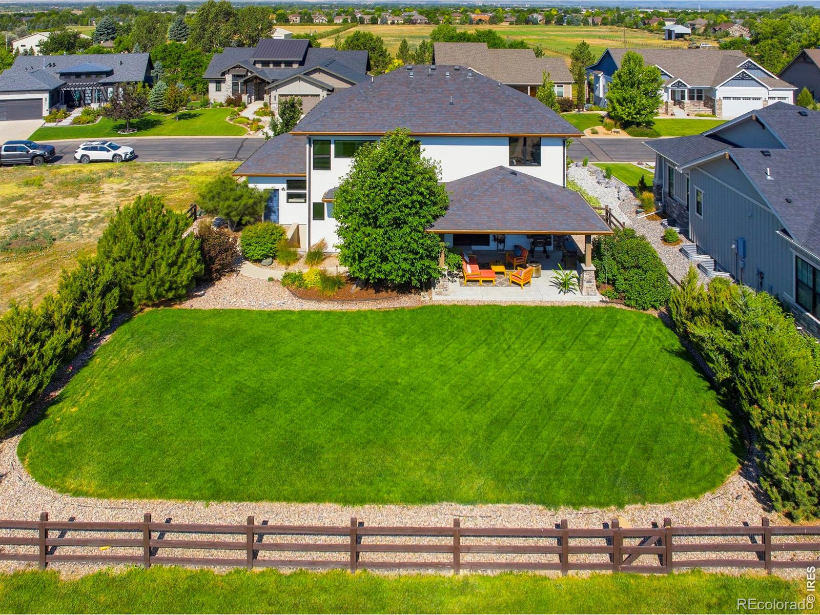 938 Signal Court