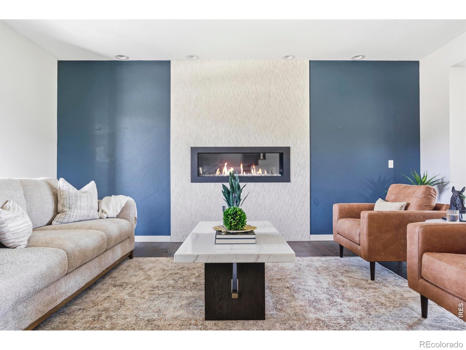 938 Signal Court