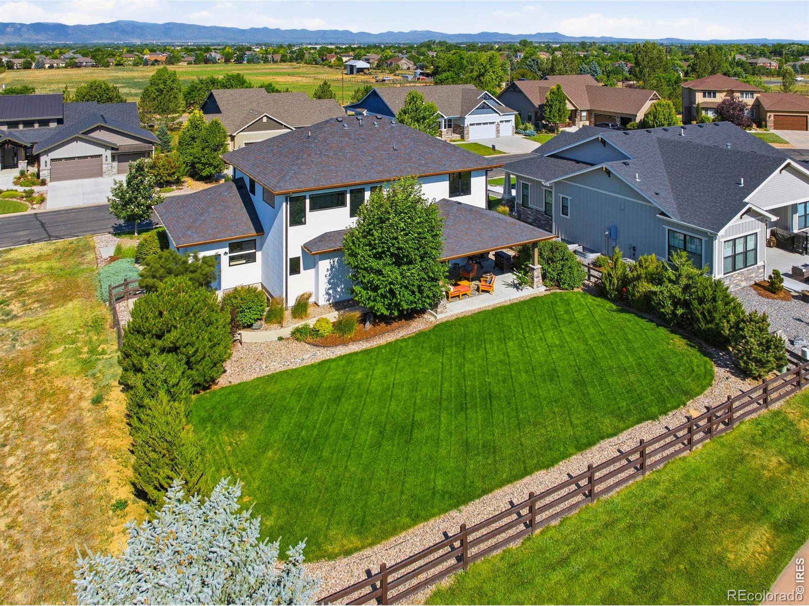 938 Signal Court