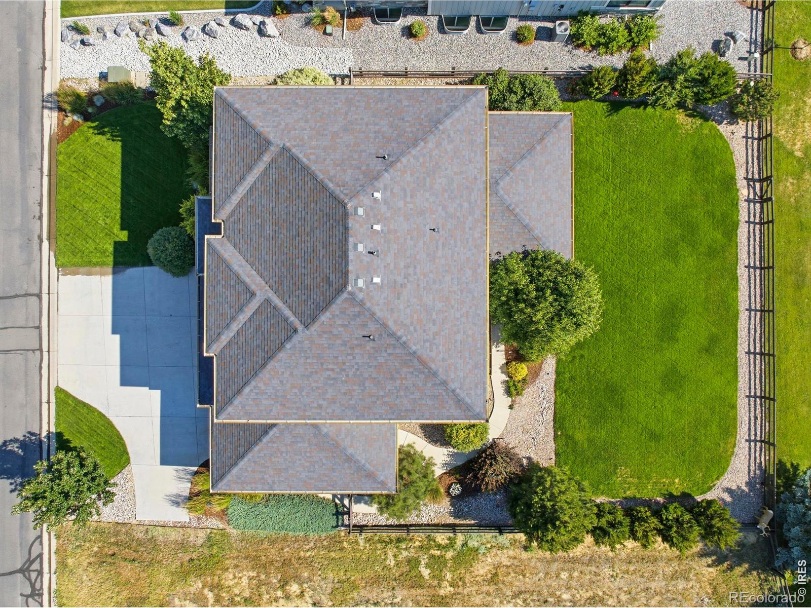 938 Signal Court