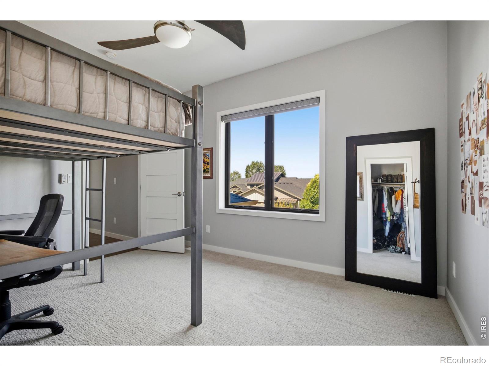 938 Signal Court