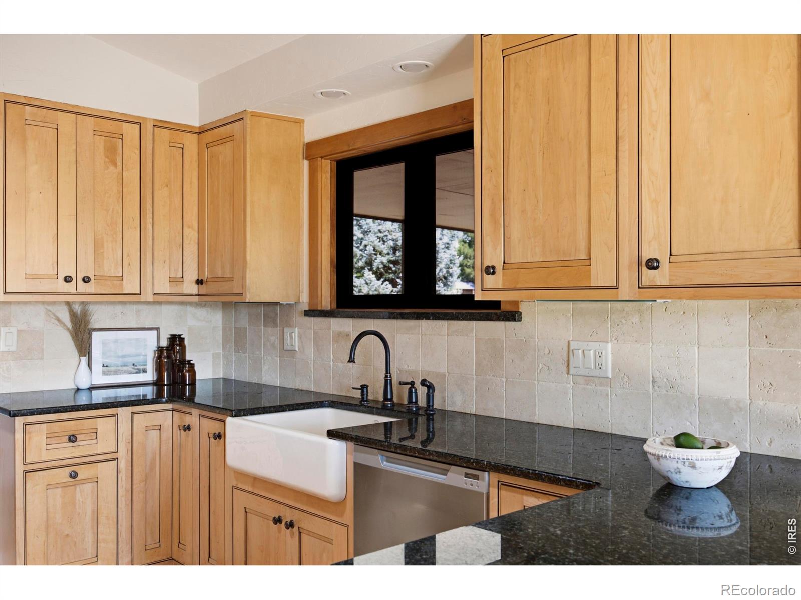 400 Ridgewood Court
