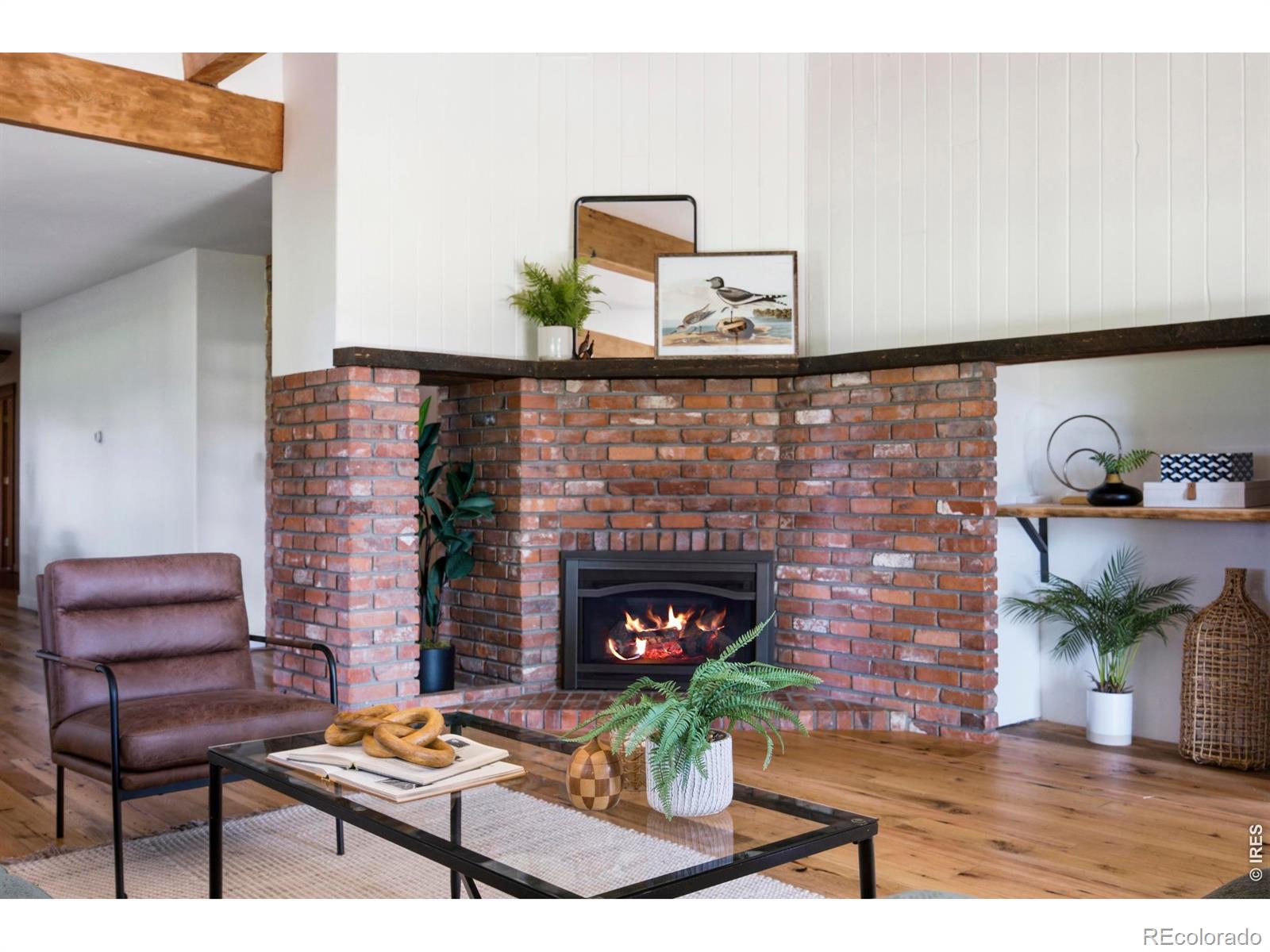 400 Ridgewood Court