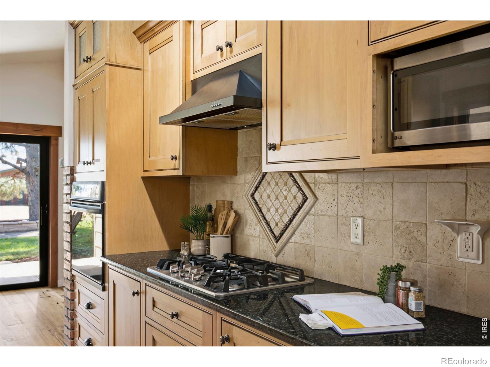 400 Ridgewood Court