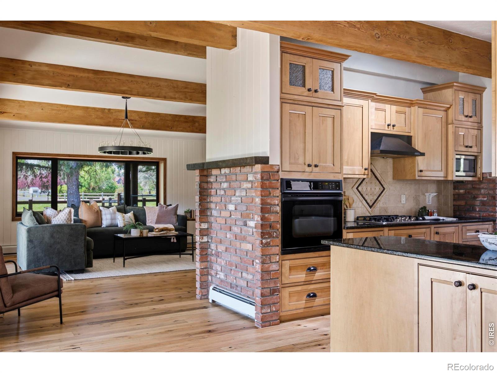 400 Ridgewood Court
