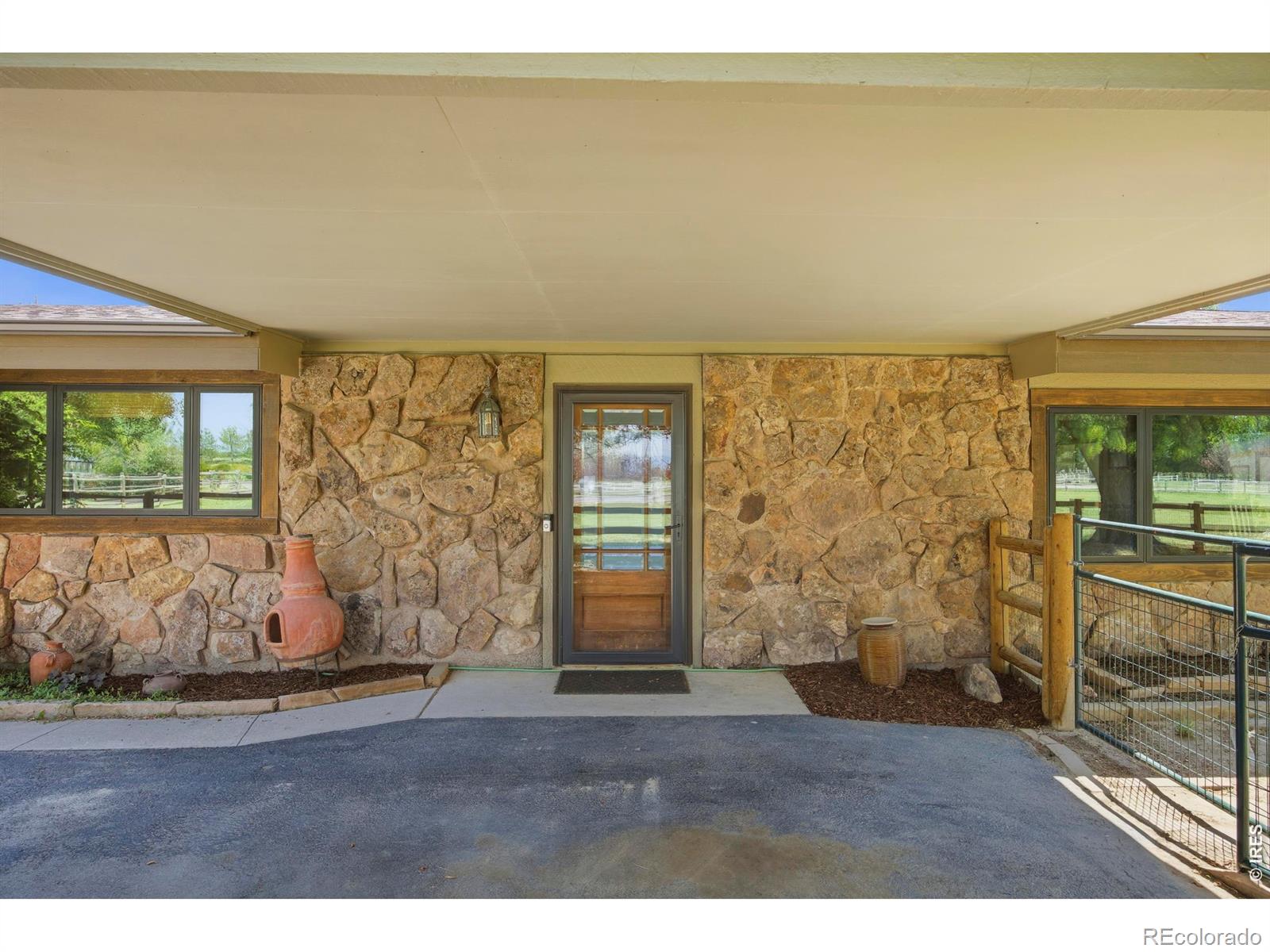 400 Ridgewood Court