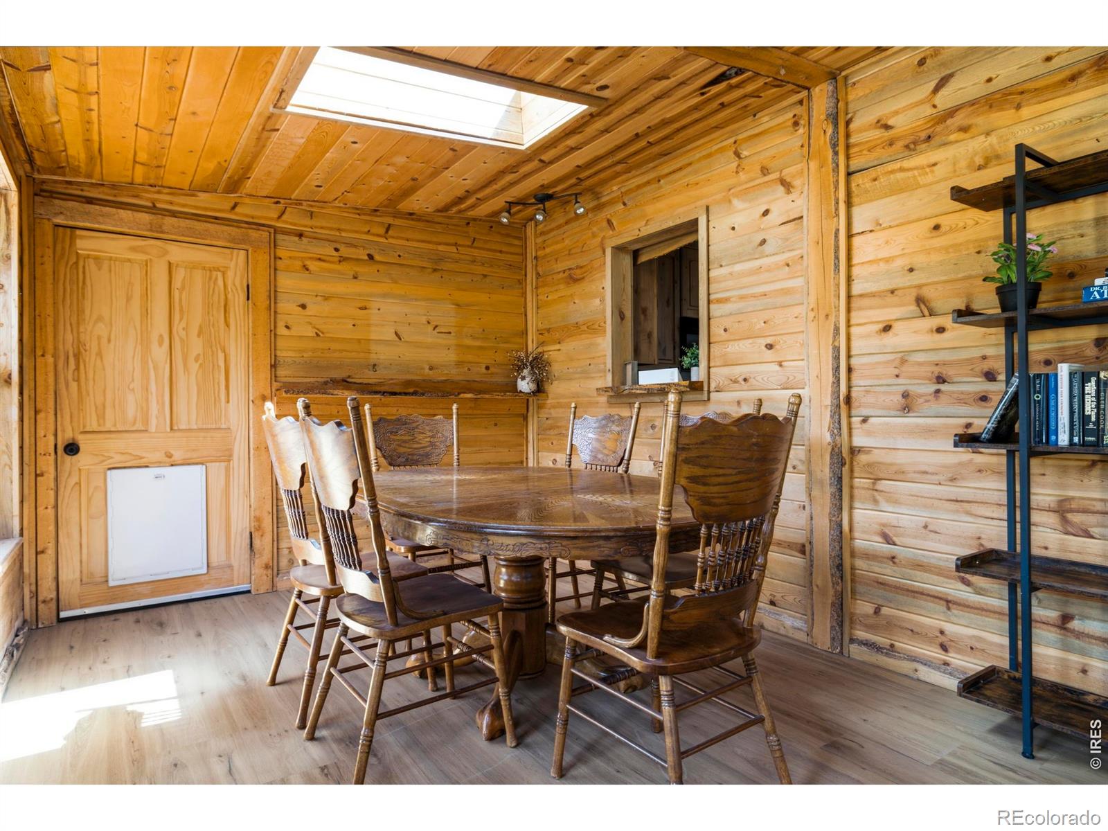 428 Rustic Road