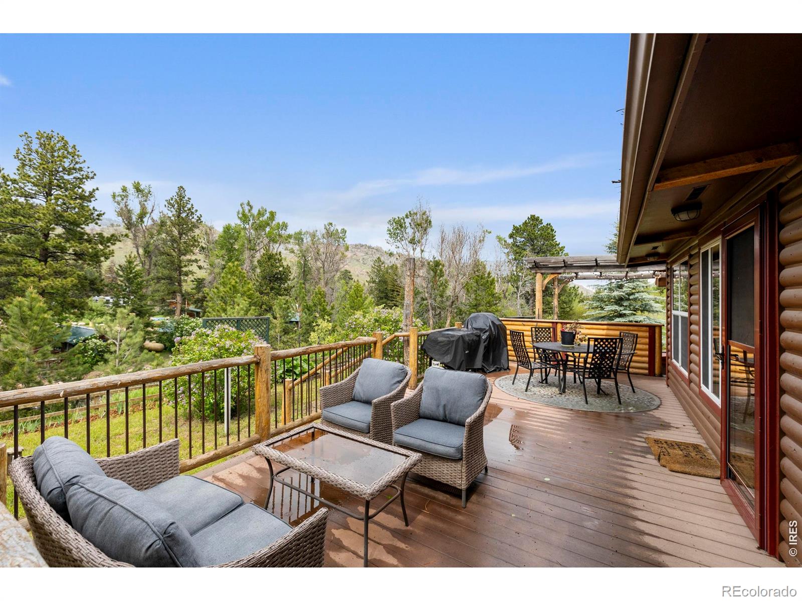 428 Rustic Road