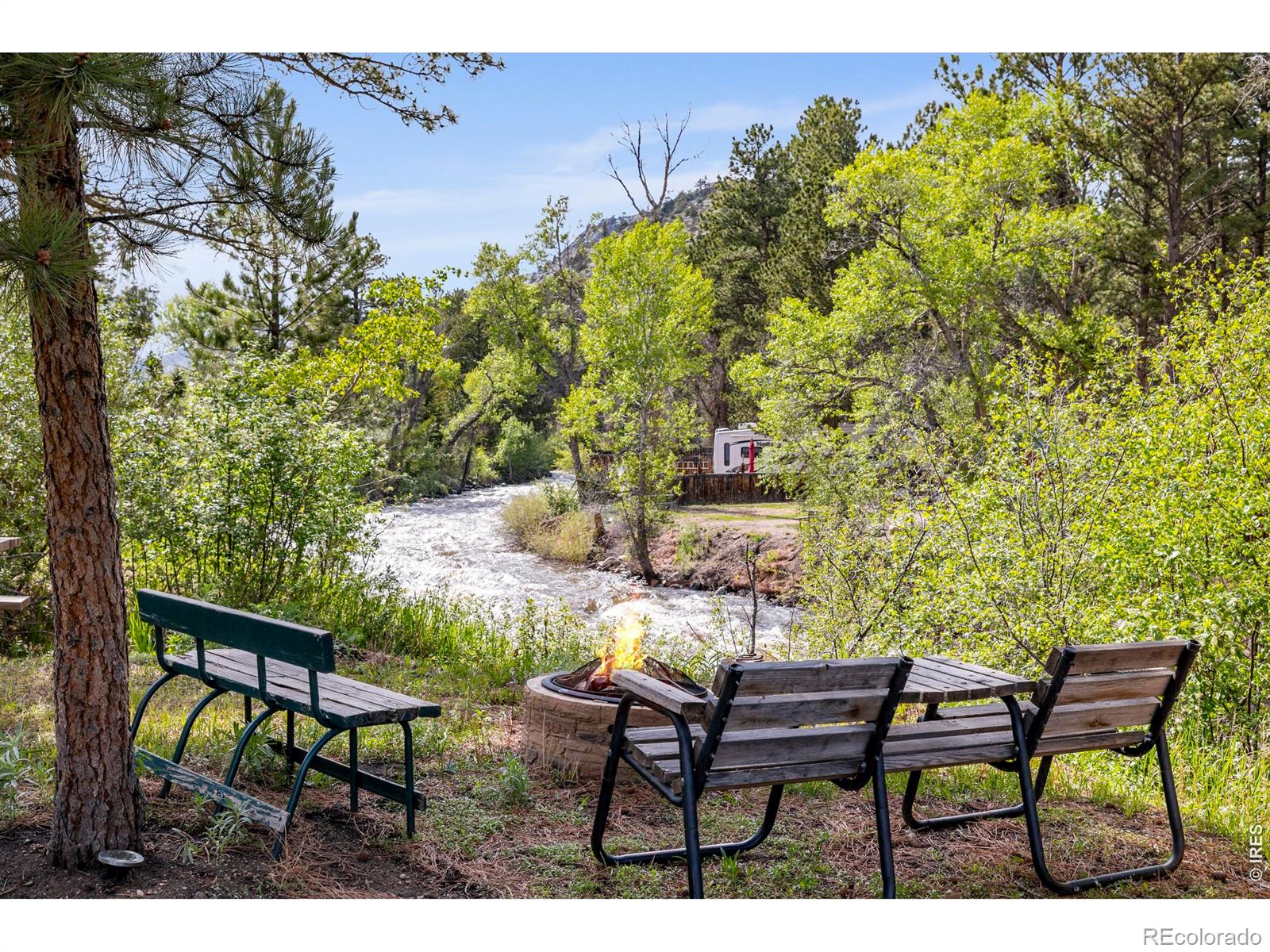 428 Rustic Road