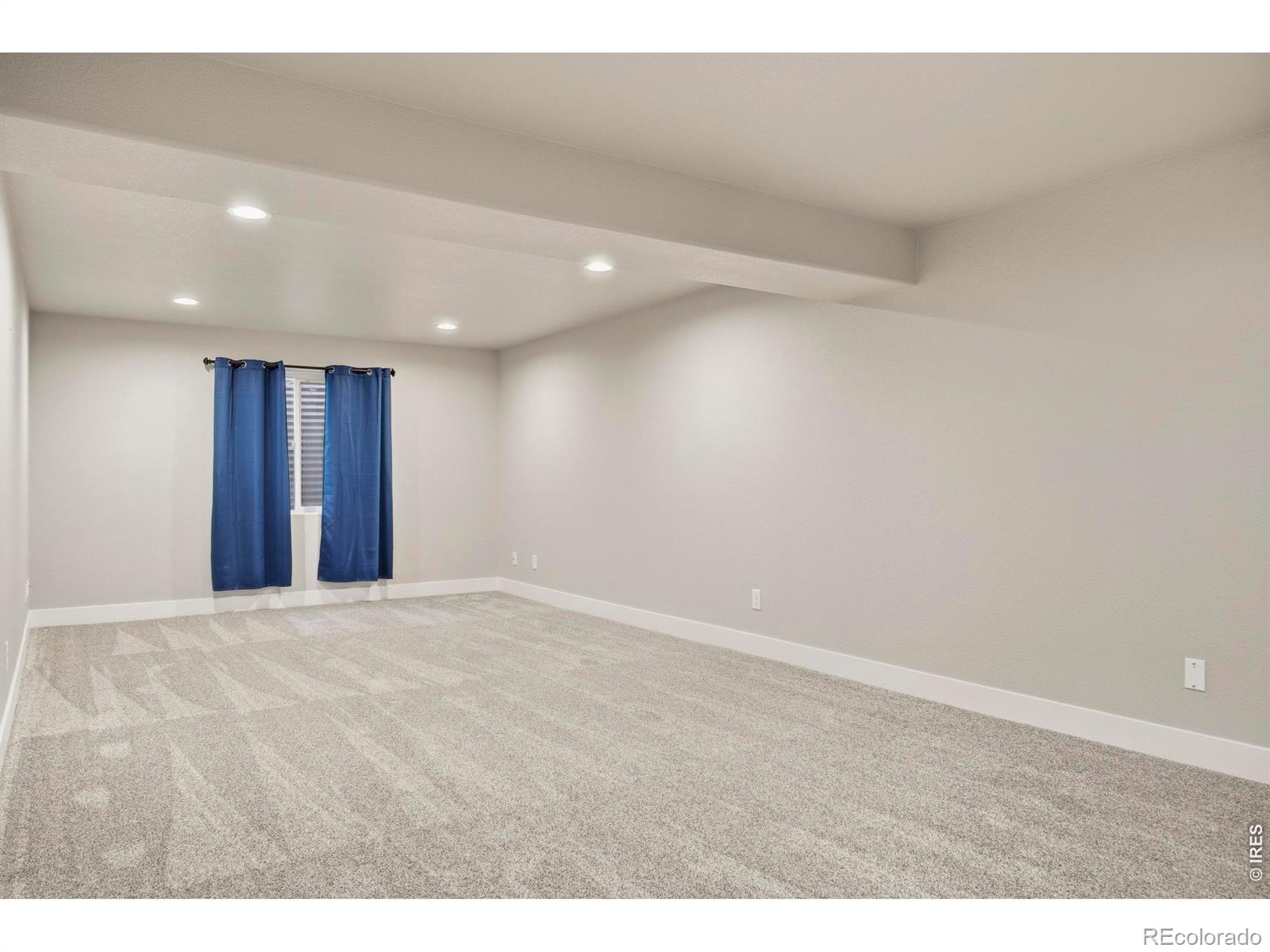 114 Bayside Circle
