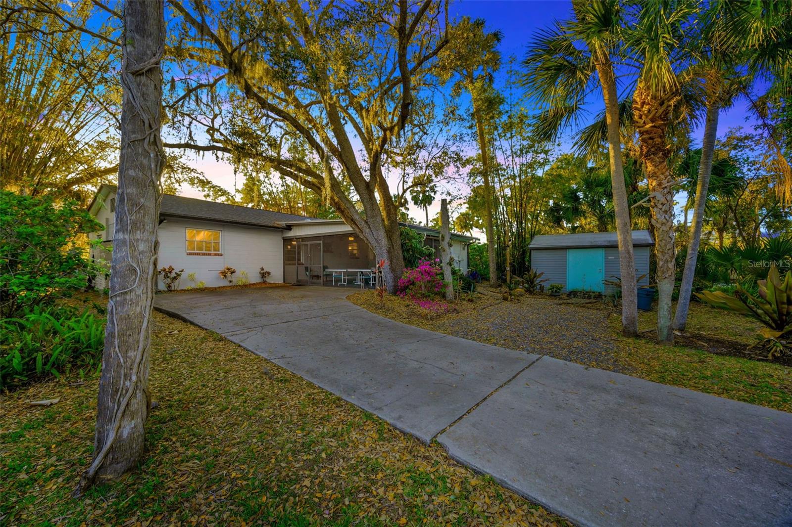 5708 RIVER TER