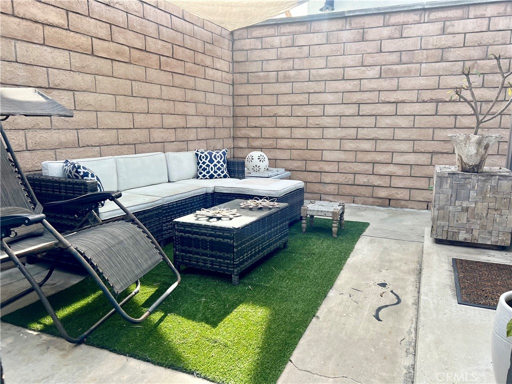 1009 Pecan Avenue