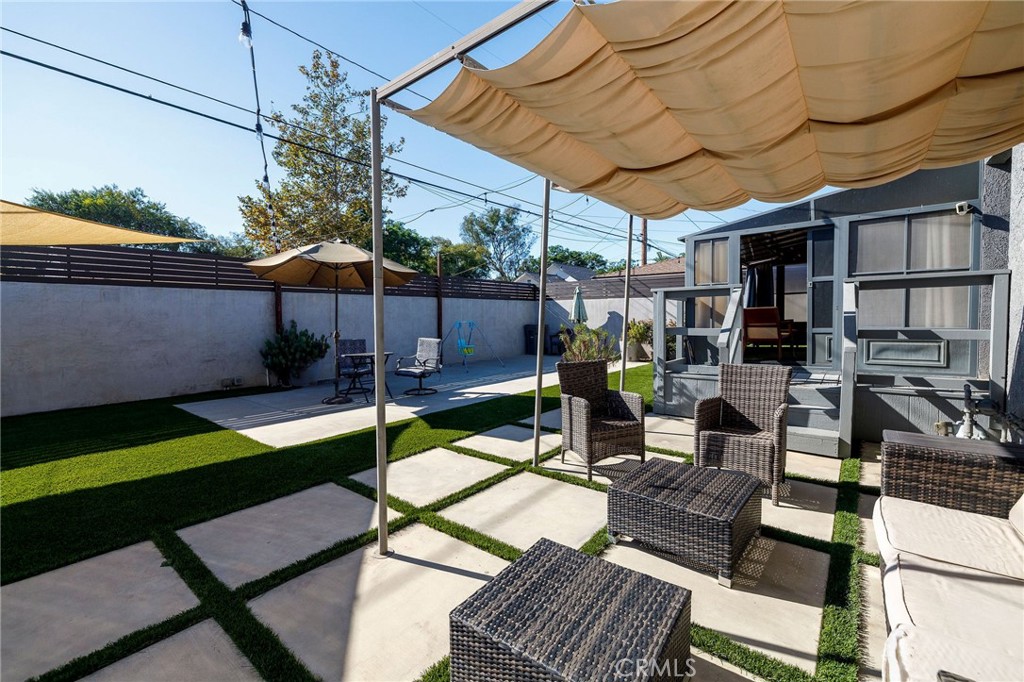 2905 Magnolia Avenue