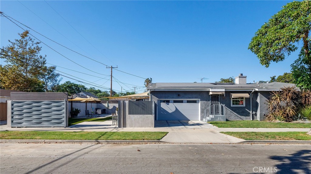 2905 Magnolia Avenue