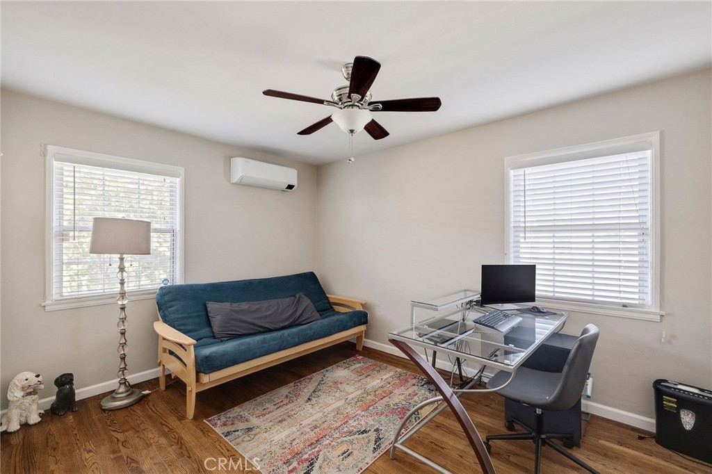 2905 Magnolia Avenue