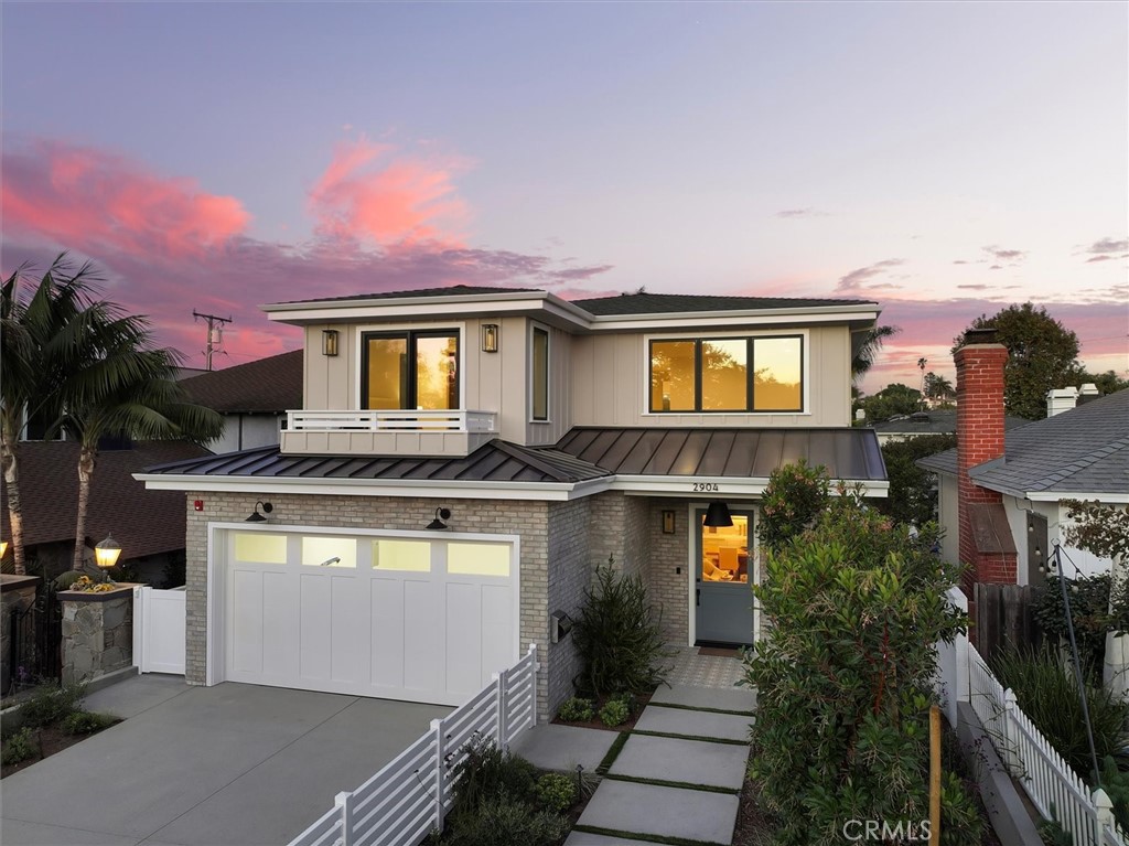 2904 Palm Avenue
