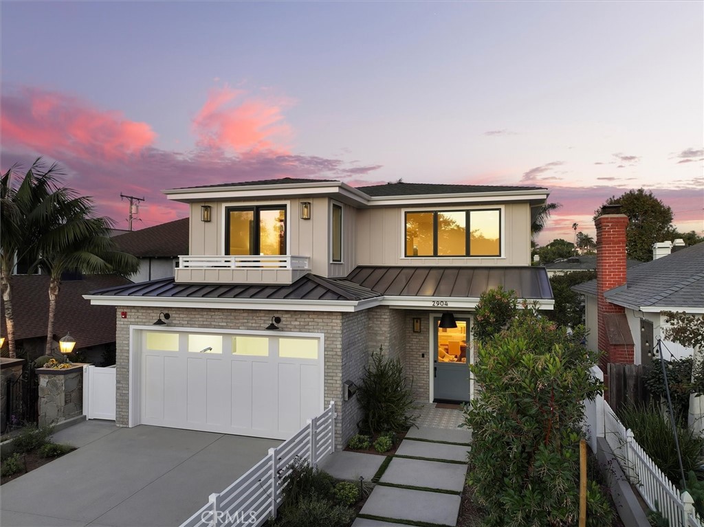 2904 Palm Avenue