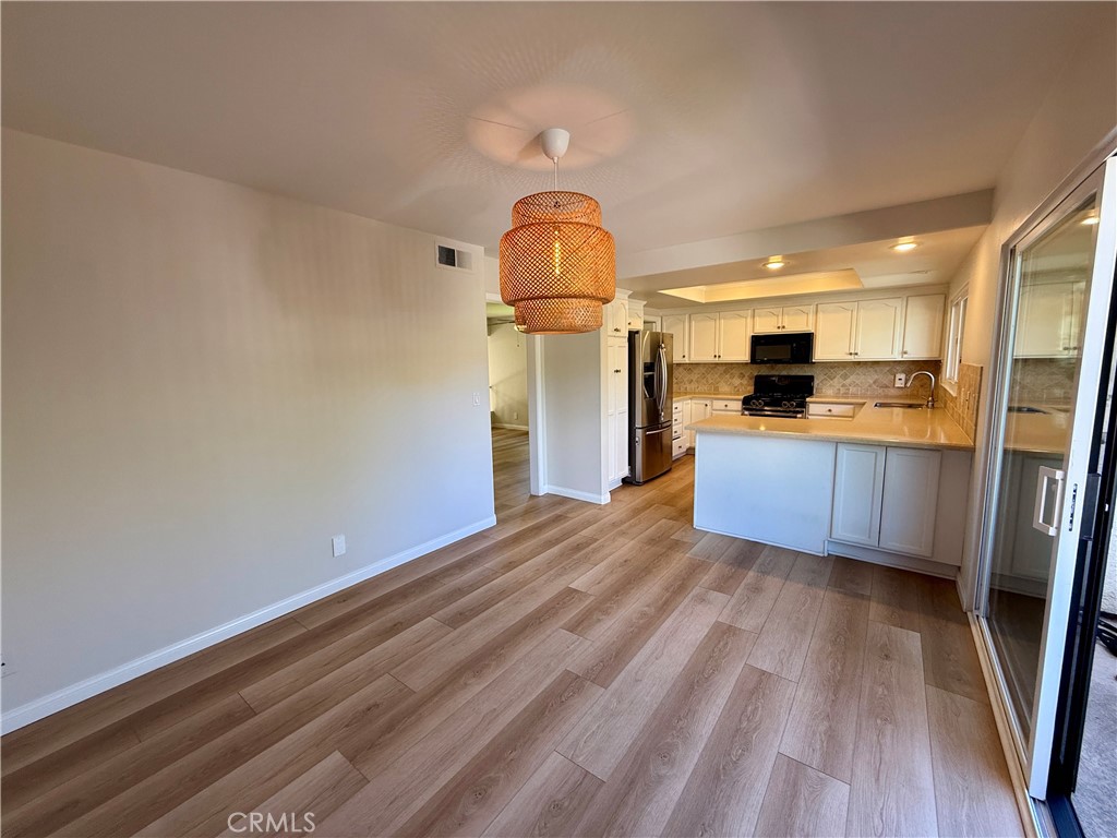12 Grenada Court