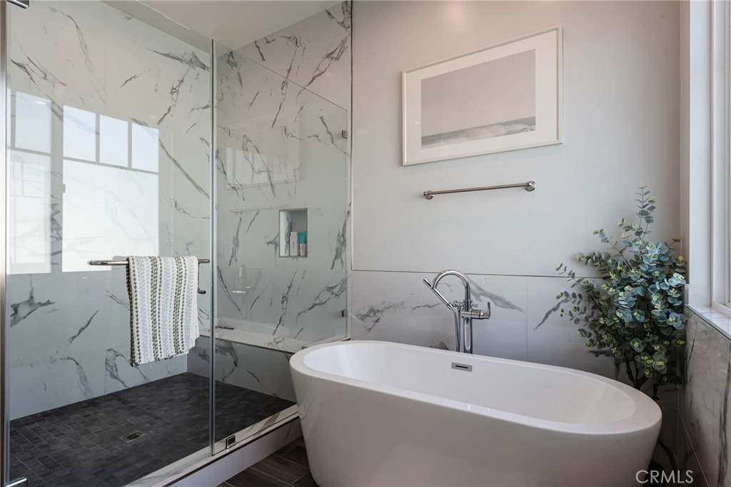 1917 Farrell Avenue A