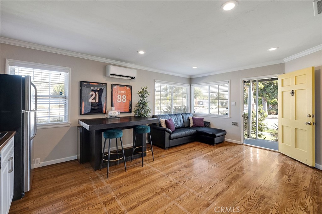 2905 Magnolia Avenue