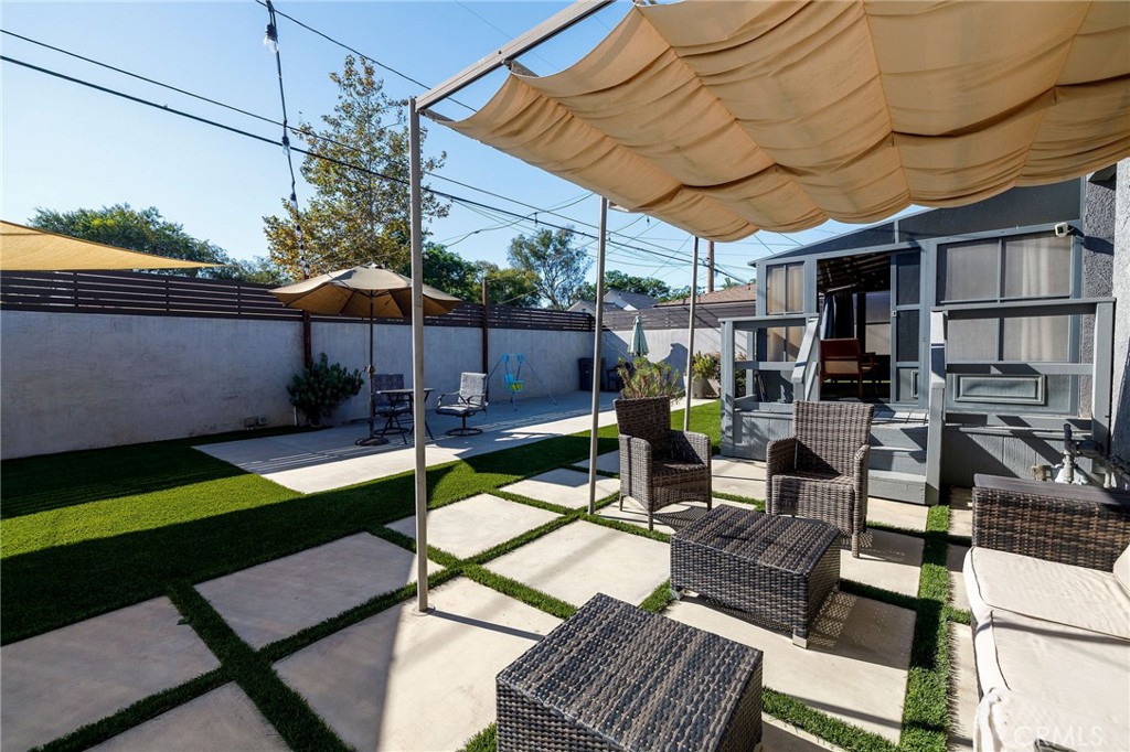 2905 Magnolia Avenue