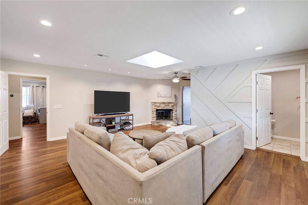 2905 Magnolia Avenue