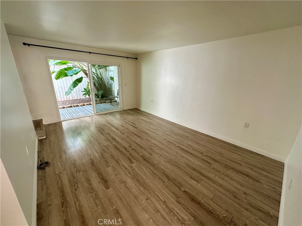 1815 Armour Lane 2
