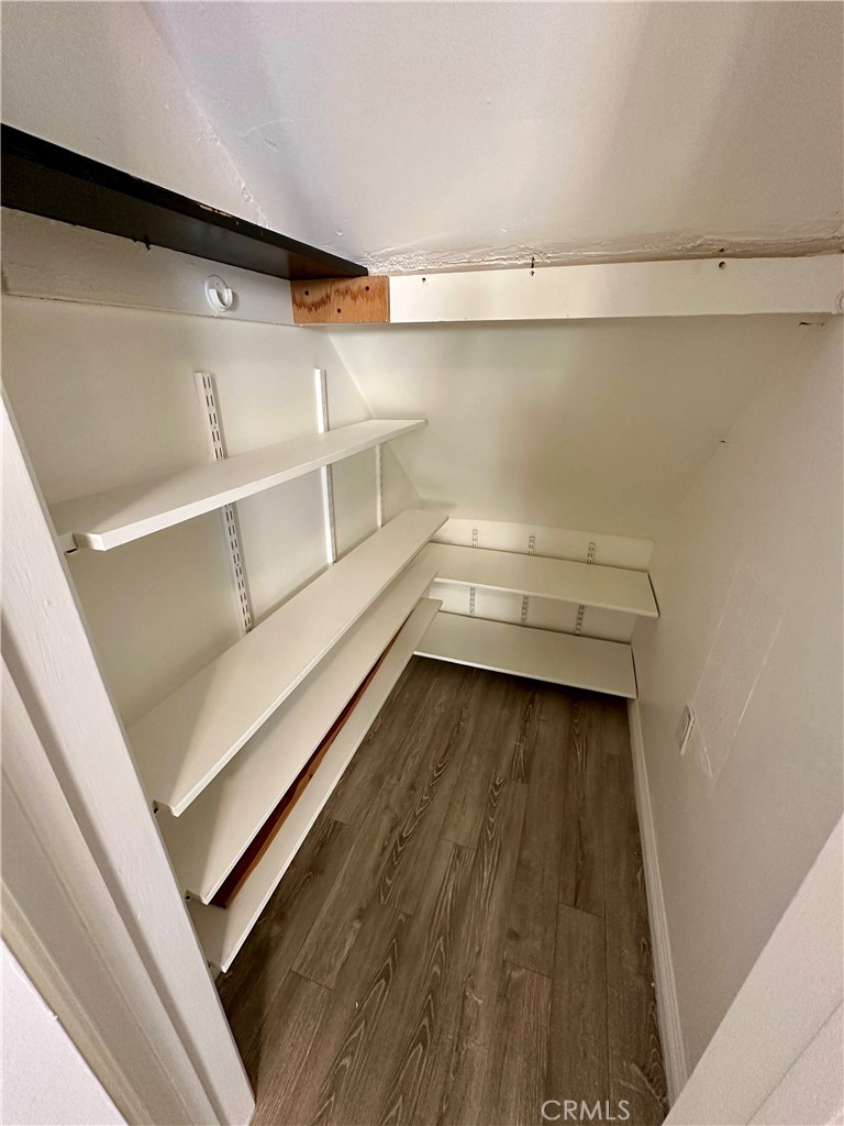 1815 Armour Lane 2
