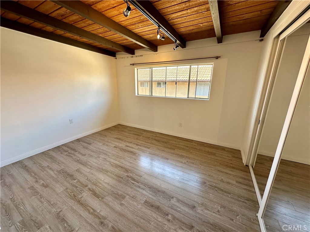 1815 Armour Lane 2