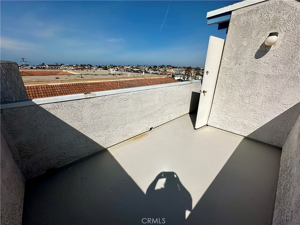 1815 Armour Lane 2