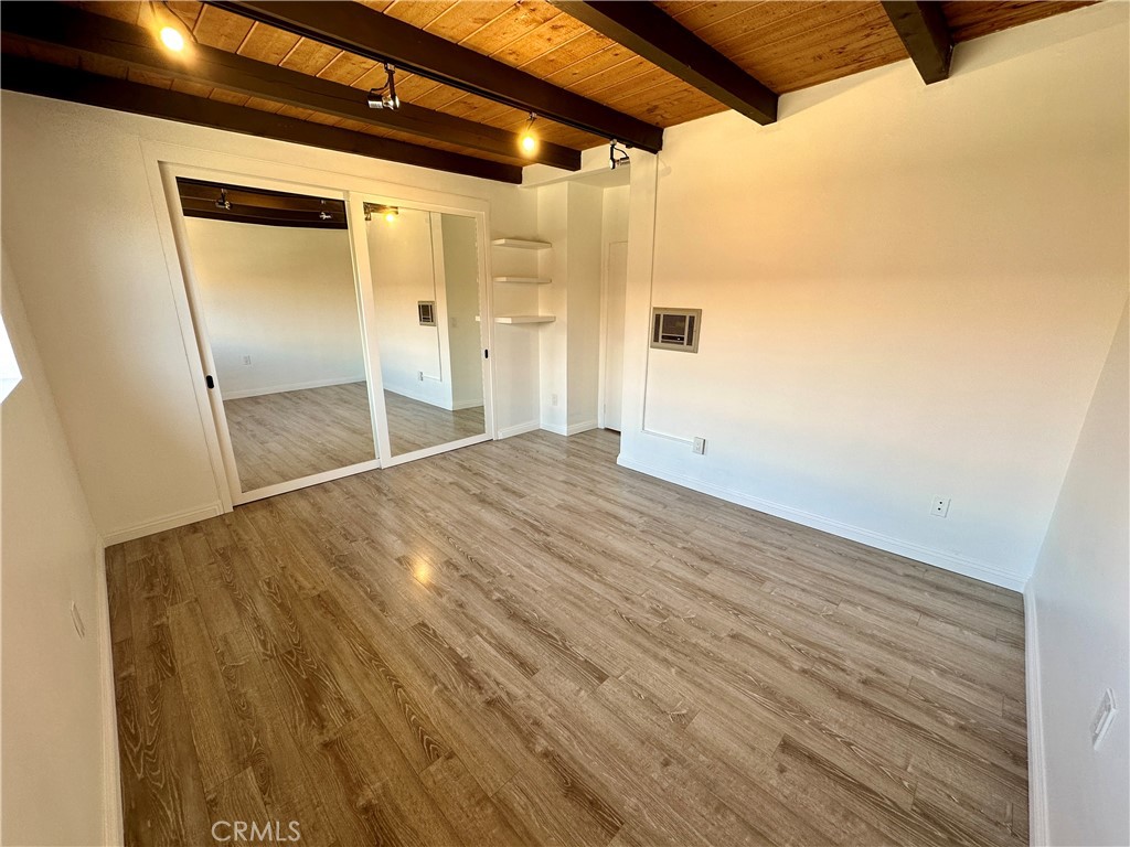 1815 Armour Lane 2