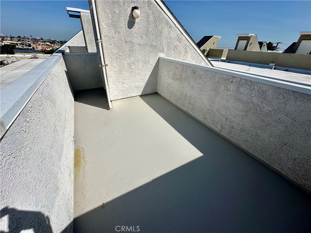 1815 Armour Lane 2
