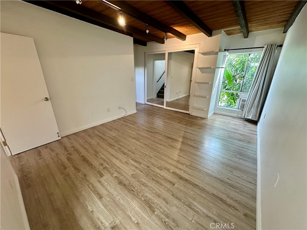 1815 Armour Lane 2