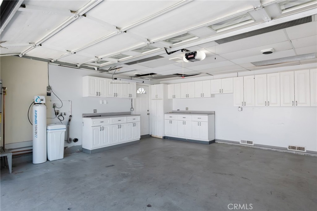 3651 W 147th Street