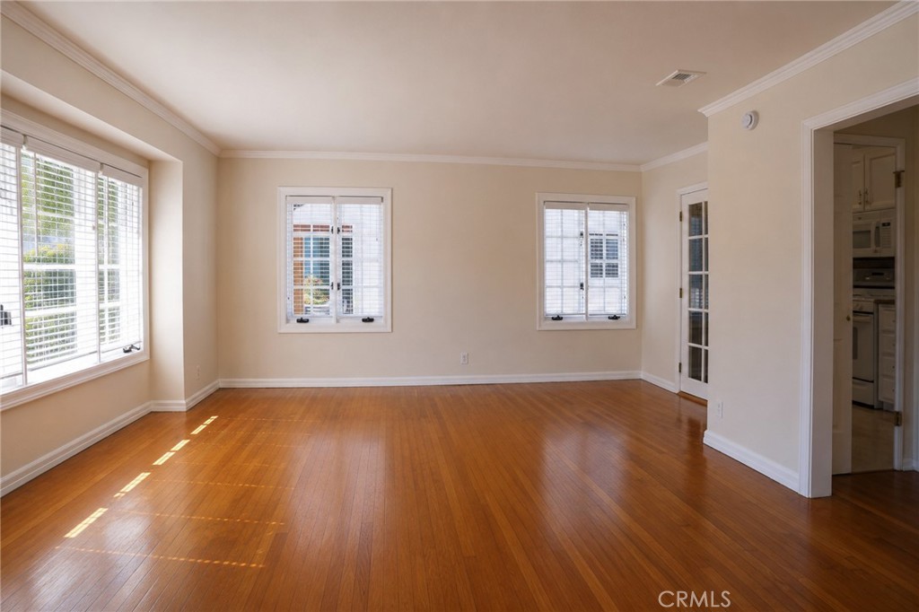 2000 Harkness Street