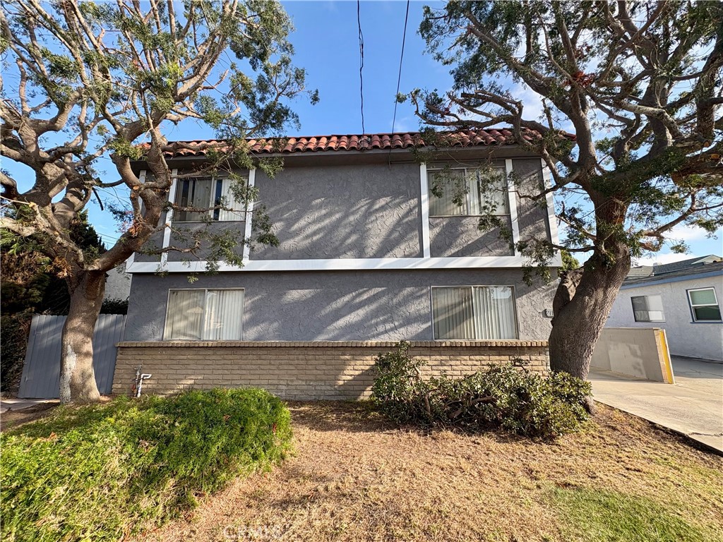 2110 Dufour Avenue