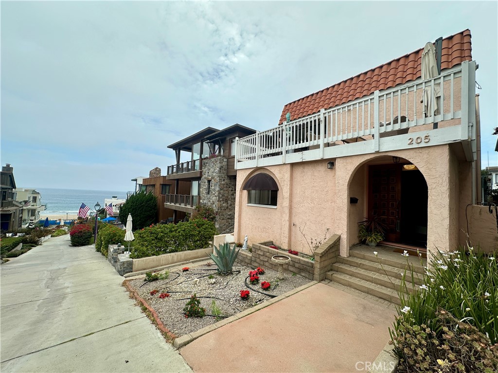 205 18th Street