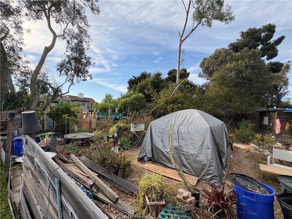 1041 Boundary Place