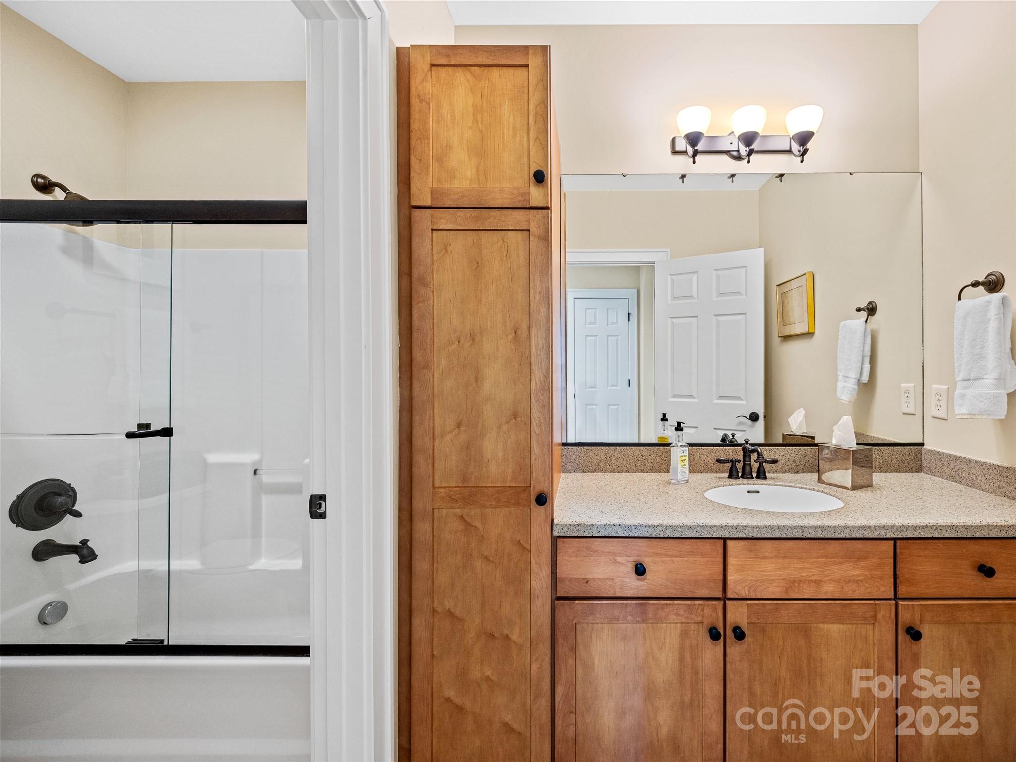 206 Summershade Court