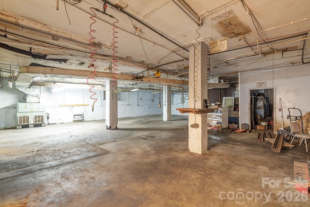 1100-1104 Montreat Road