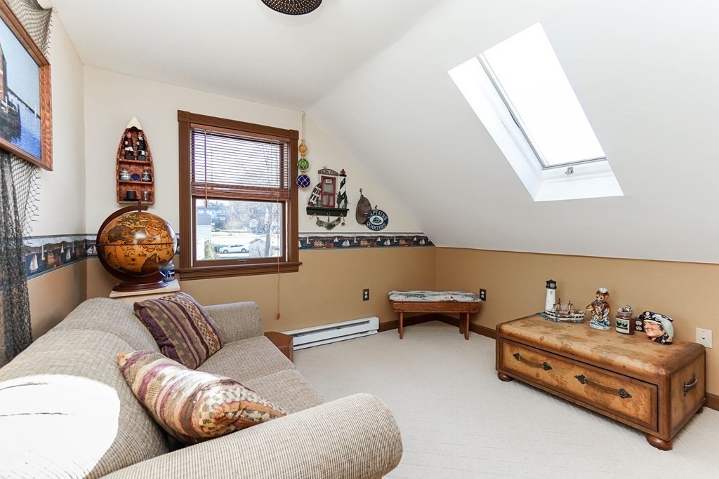 6 Kelly Erin Lane