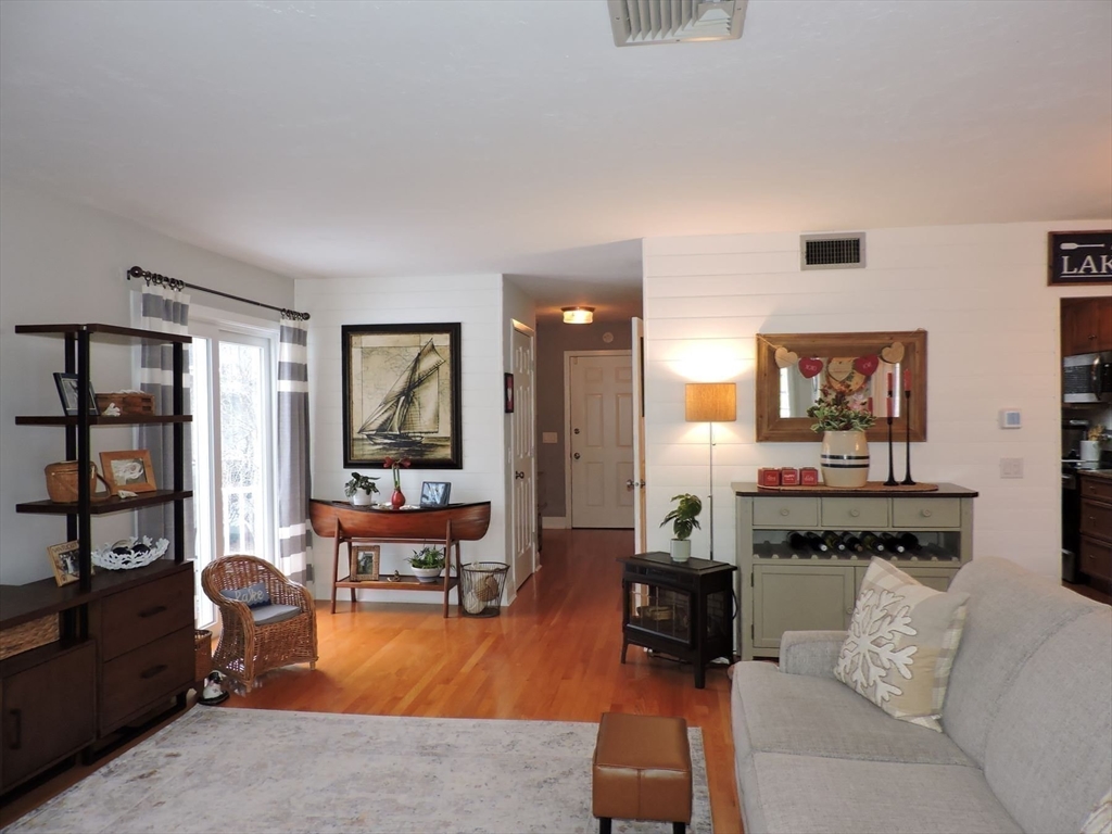 202 Beacon Park # 202