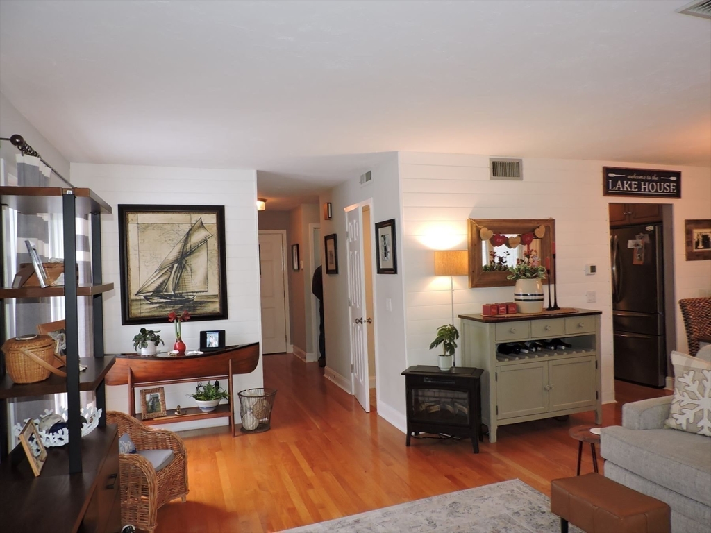 202 Beacon Park # 202